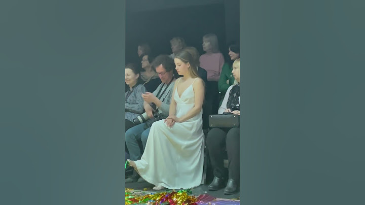 АКТРИСА ПОДСЕЛА К ЗРИТЕЛЯМ 😍 - АННА МИХАЙЛОВСКАЯ в спектакле «Тартюф» #театр #theatre #actress