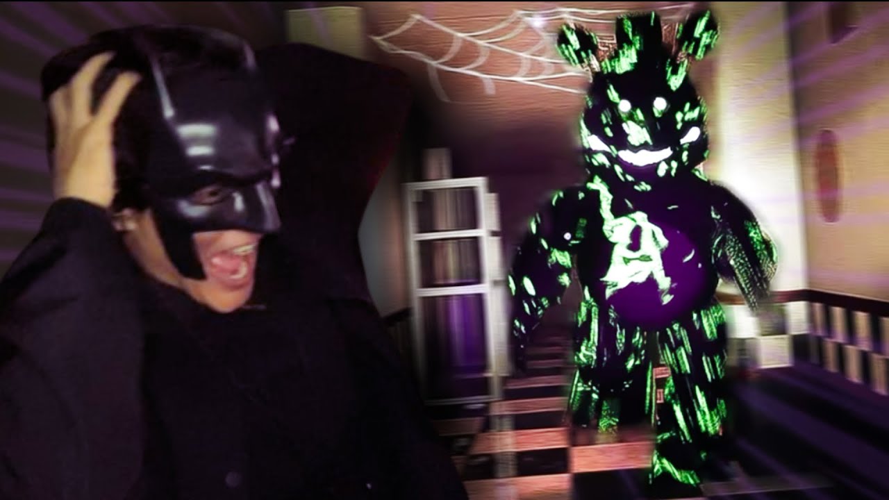 batman juega fnaf. | Those nights at fredbear's
