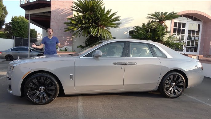 What Makes a Rolls-Royce Car Worth the Price Tag? - InsideHook