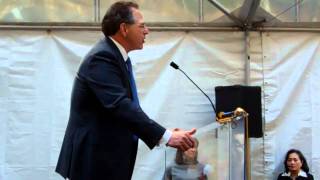 CIRM's Bob Klein helps officially open UCSF's new stem cell research building