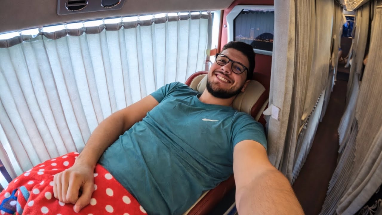 أول مرة أجرب حافلة النوم في فيتنام 😴🚌 | الطريق إلى صحراء فيتنام 🌵🇻🇳