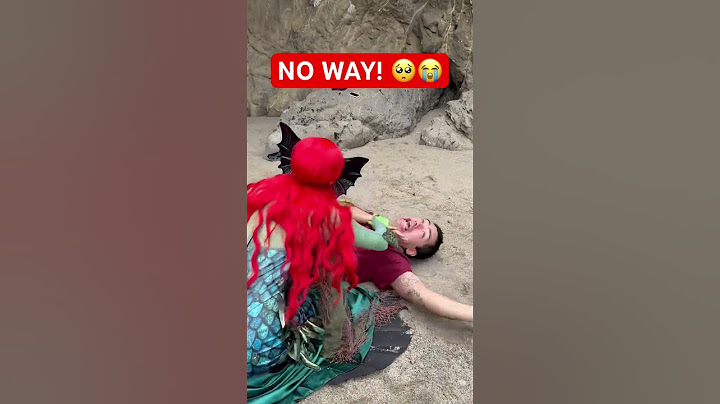 LITTLE MERMAID HURTS ARCADE CRANIACS ! 😭💔#shorts