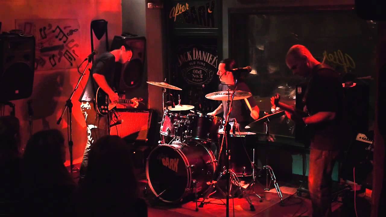 Hybrid meson - "Spell"