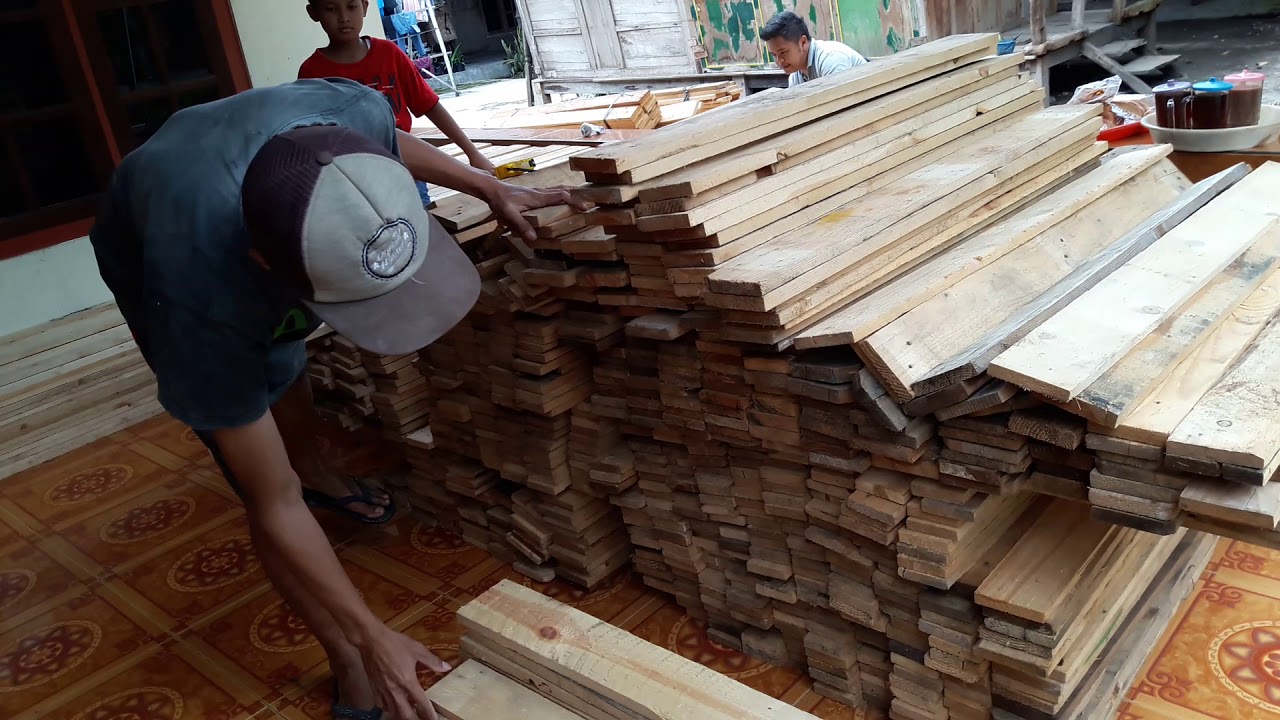 Stok Kayu  Jati Belanda melimpah Kerajinan  kayu  Jati 