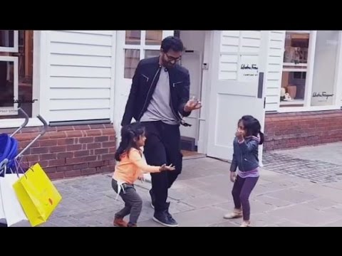 manchu-vishnu-play-time-dance-with-his-daughters-ariaana-&-viviana---how-cute-video-!!