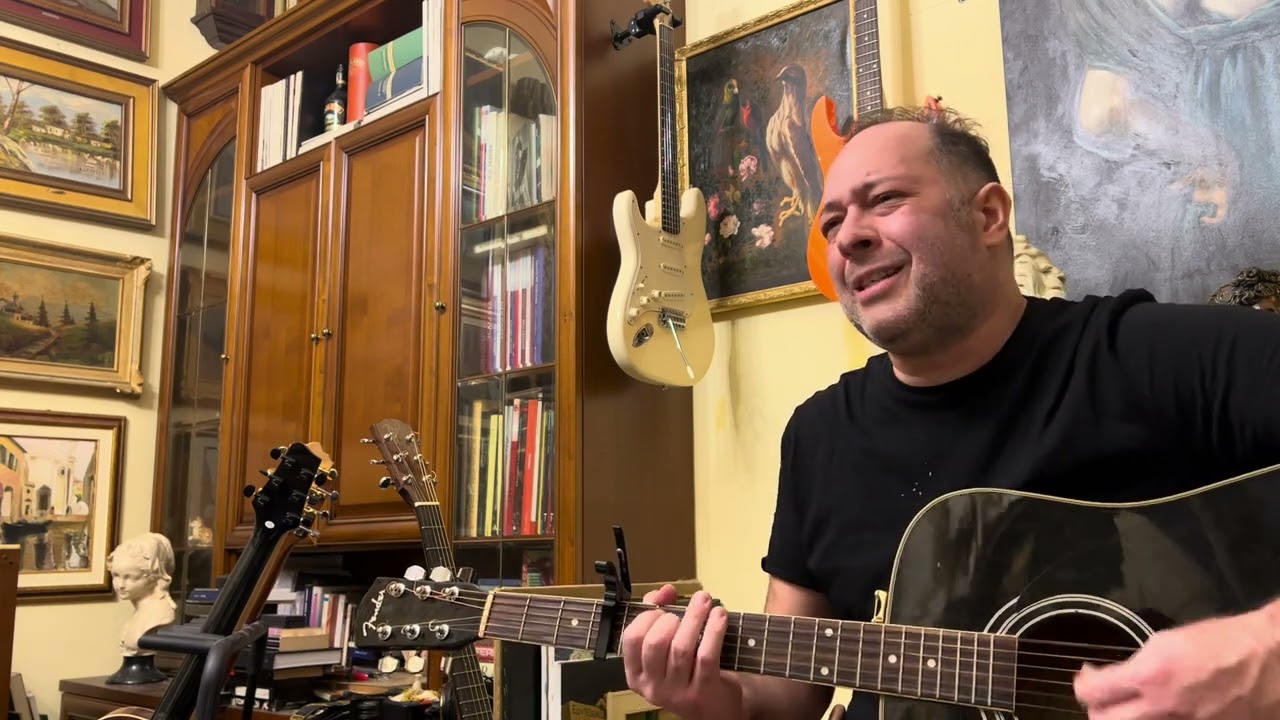 VALERIE DORE - It’s So Easy - guitar vocal cover acoustic