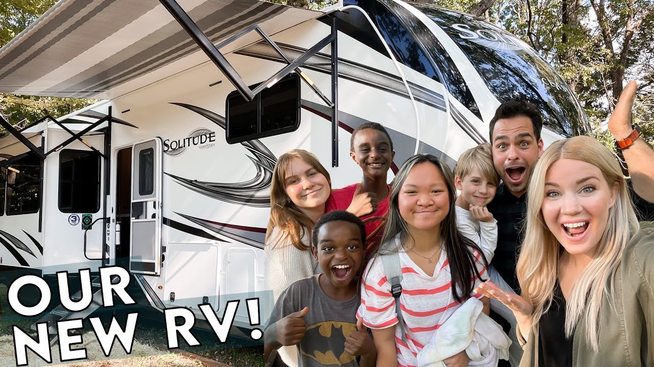 OUR NEW RV IS HERE!! 🎉 Showing Our Kids! ❤️ // 2022 Grand Design Solitude S-Class Fifth Wheel