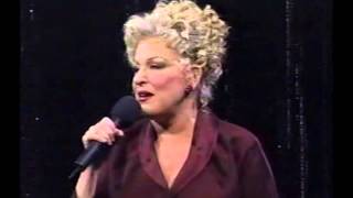 Bette Midler - I Think It´s Going To Rain Today (Live Divine Miss Millenium) chords