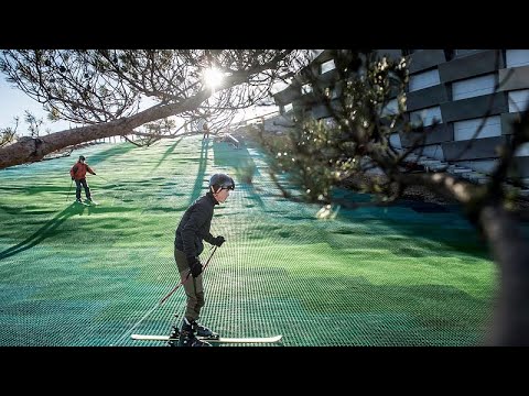 What to do with rubbish? Danes have the answer: ski slopes