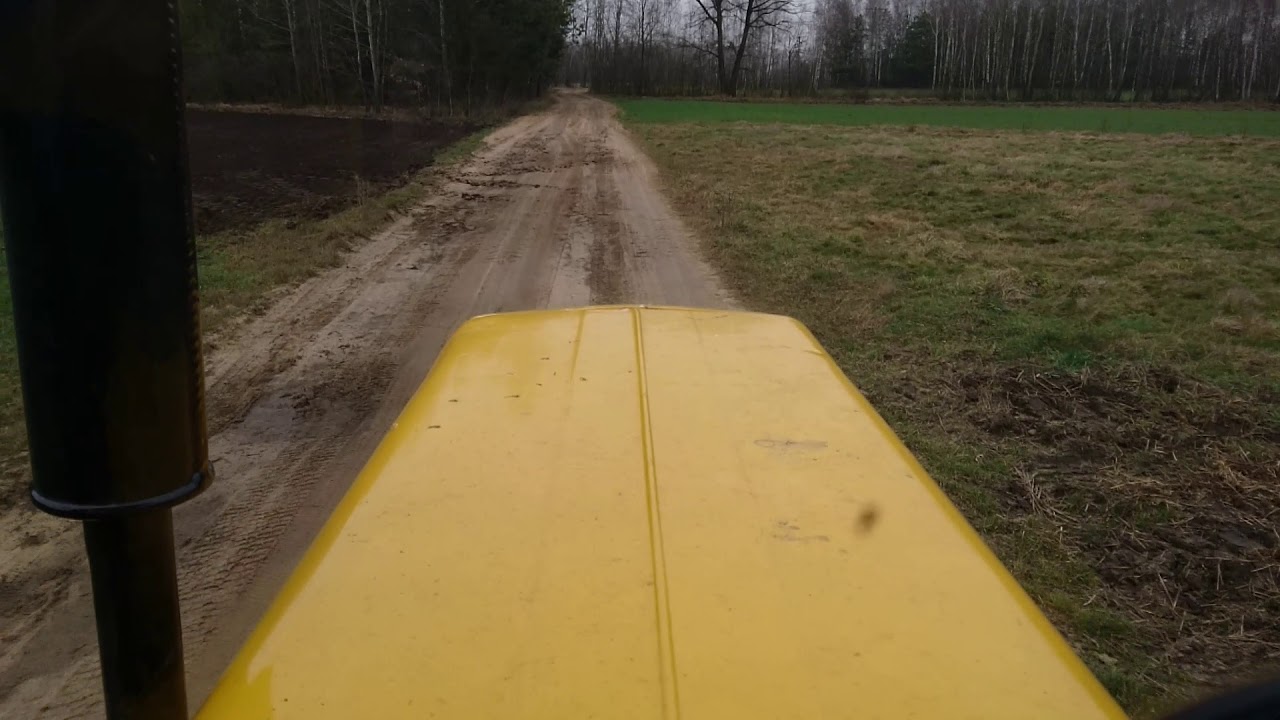 Ursus c360 3p dojazd do pola. Dźwięk silnika. Bez muzyki