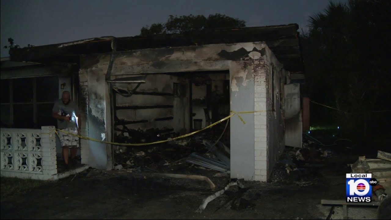 Fort Lauderdale home goes up in flames - YouTube