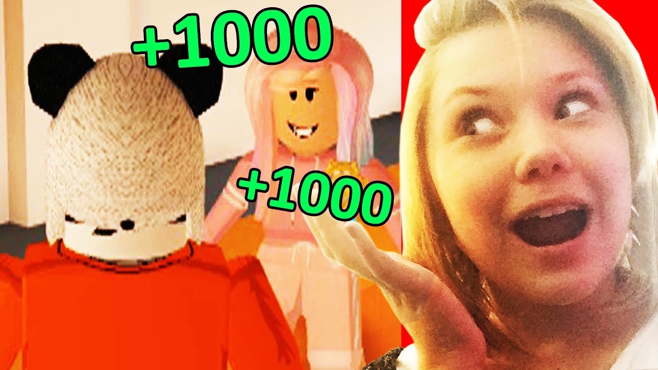 1 000 Robux Every Time She Arrests Me Roblox Jailbreak Youtube