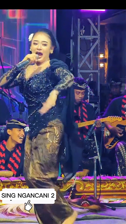 Energetic to the point of making the stage collapse #nikensalindri #nikensalindry #youtubeshorts