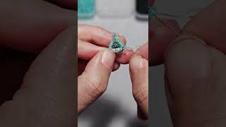 Dolphin seed bead tutorial #beadedjewelry #beads #diy #handmade #seed bead Dolphin