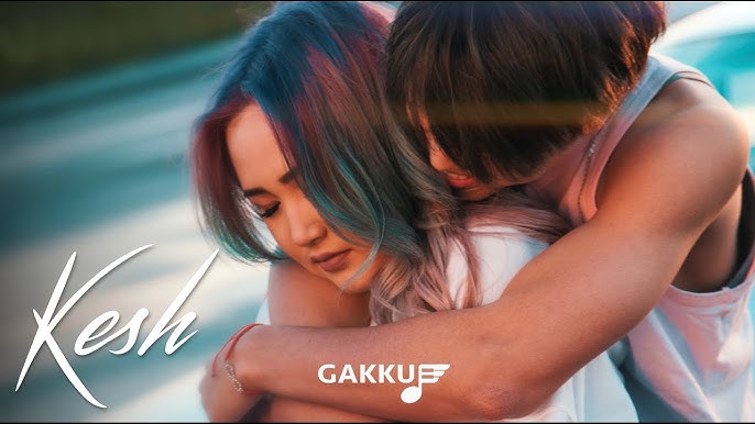 «Вальс» фильмінен секс-сахнаны қараңыз