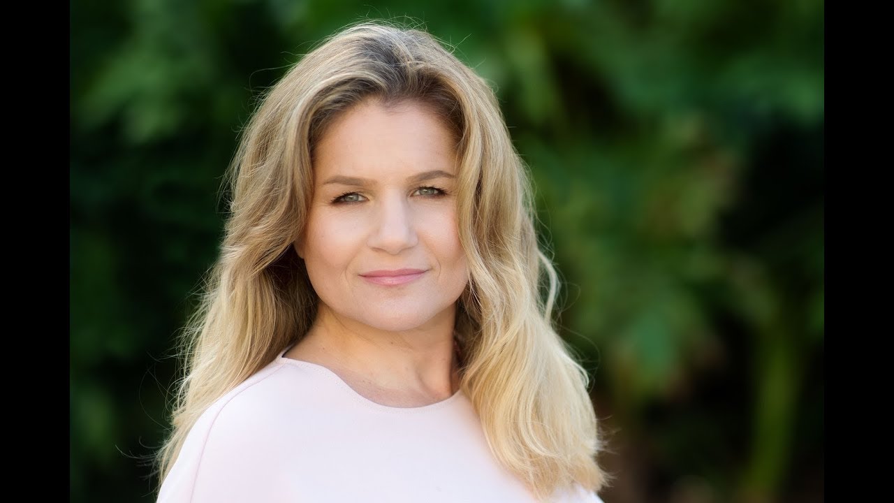 Positive Parents' Autism Stories - Interview with Elise Montgomerie