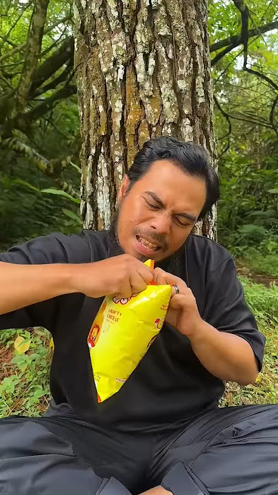 Survival skills 😍 scatter #camping #snacks #lifehacks Don't let your snacks #outdoors