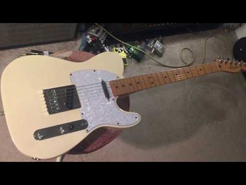 Fender Telecaster In White (Mexican)