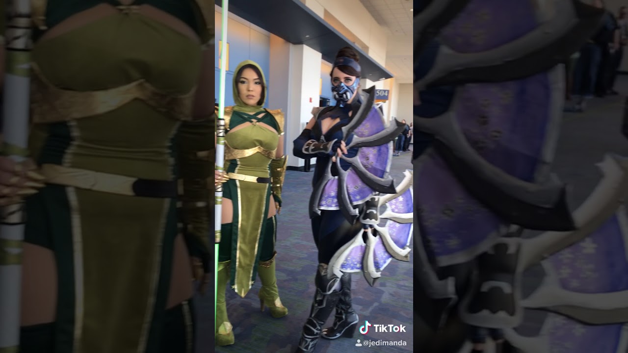 My Kitana cosplay with my buddy Jade (@Jelly_Creates IG)