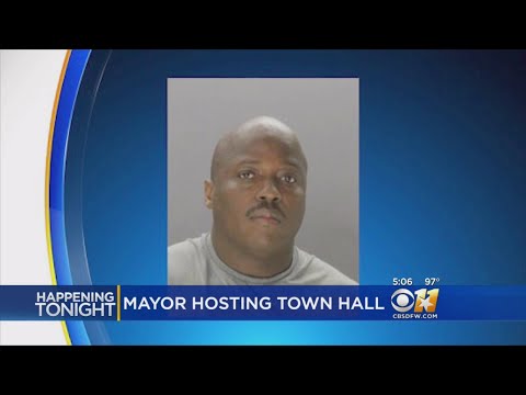 Glenn Heights Mayor Hosts Town Hall