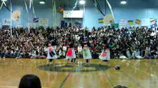 hmong dancing @ pvhs multicultural rally