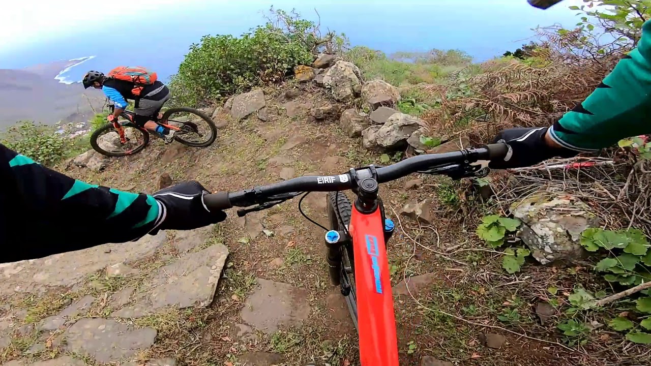 El Hierro mtb. Riding with Manuel and MTB-Active