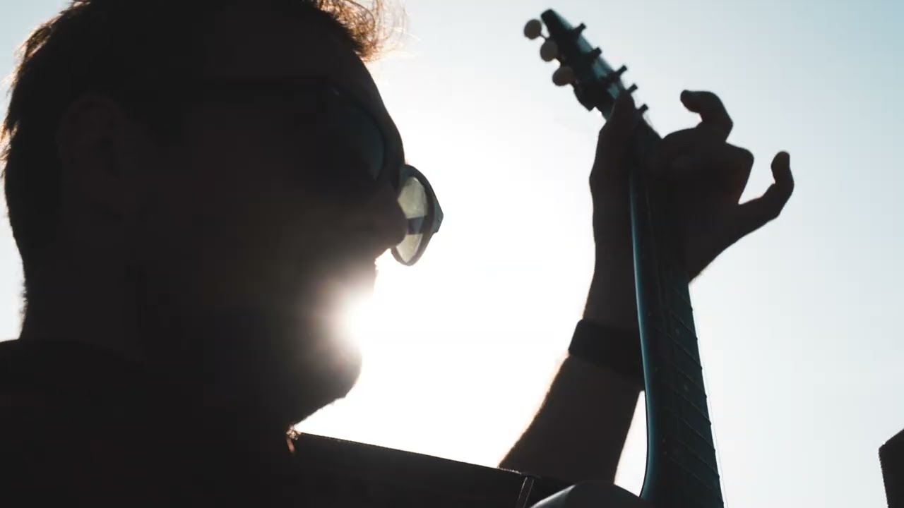 Wanderings (akoestische live versie)