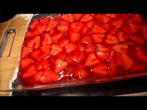 STRAWBERRY PRETZEL SALAD [RECIPE] 2.20.16