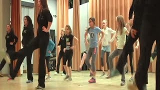AFN Osan - Apache Belles visit Camp Humphreys