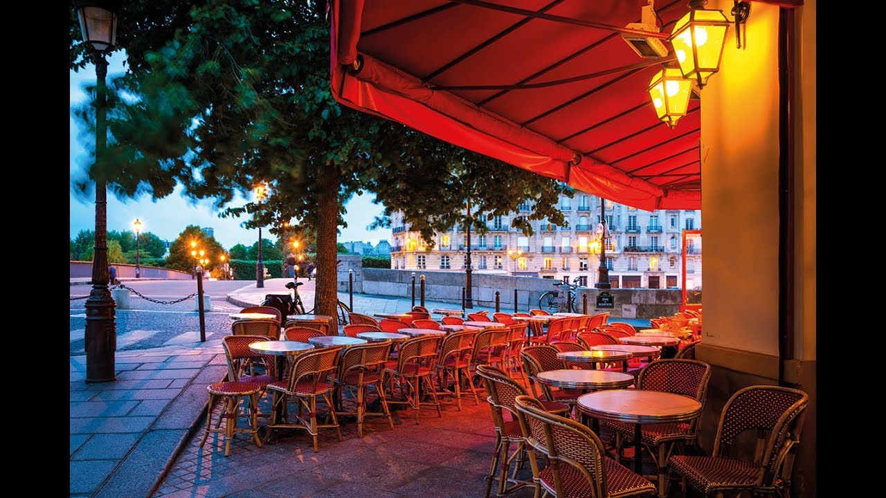 Introduction to Paris