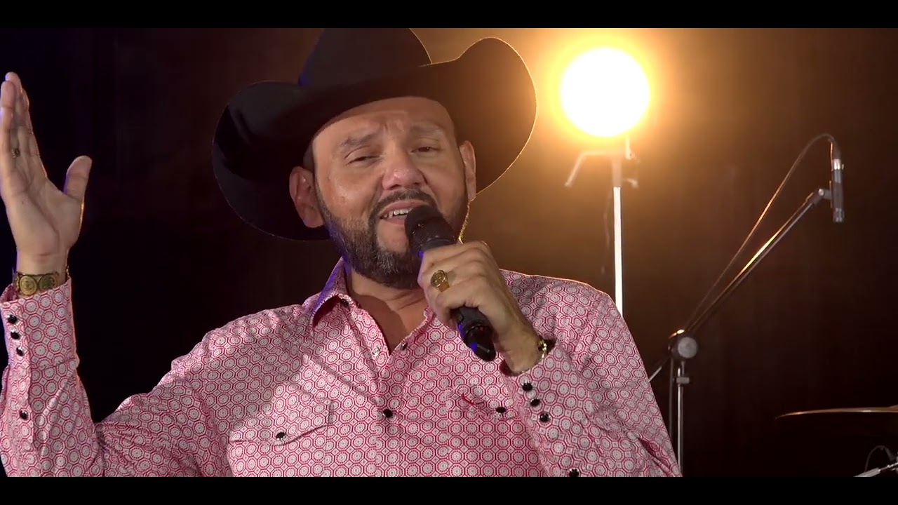 Juan Aguilar - Aviéntame (Video Oficial En Vivo)