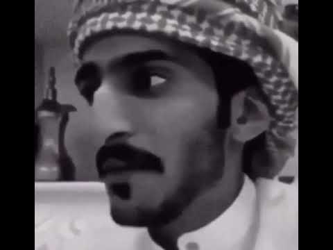 الزين ياسعود مشغول تليفونه والظاهر انه بعد ياسعود عطلاني