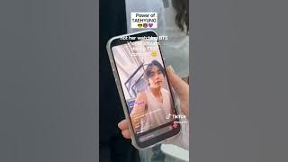 BTS Taehyung live streaming During TXT Concert😎😎 What Hold Power Of TAEHYUNG🐻✊🏻💪#bts #btslive #tae