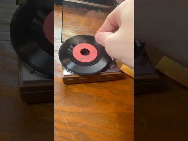The new smallest “record player” is kinda scam #vinyl #records #vinylplayer #hifi #shorts