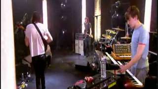 Foals  Black Gold ORIGINAL UPLOAD   First live performance @ Live De Semaine 2010 Resimi