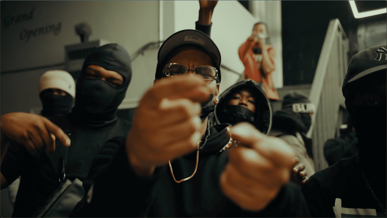 Freshy - No Auto Tune (Official Music Video) - YouTube