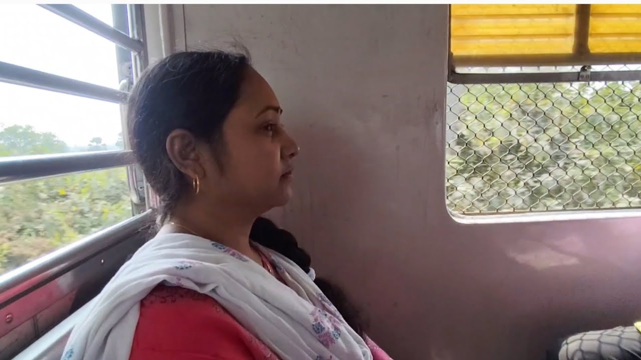 প্রায় ১বছর পর গ্রামের বাড়ি যাওয়া আমাদের