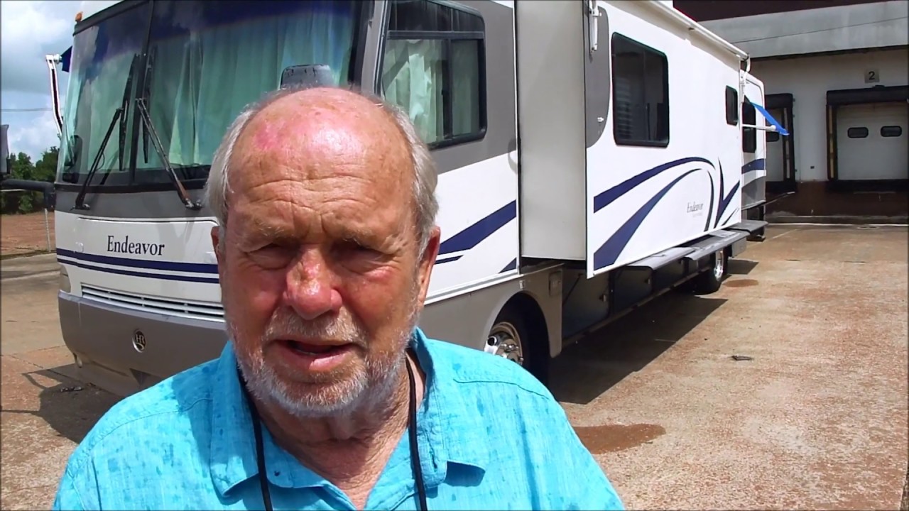 1999 Holiday Rambler Endeavor 37WDS Tour