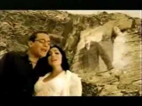 Pamela Cortés y Juan Fernando Velazco - Yo naci aqui