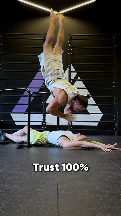 Almost fell on girl | Only Calisthenics