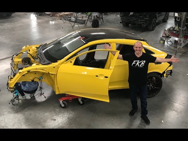 The Only Phoenix Yellow 18 Honda Civic Type R Looks Strikingly Sharp The Only Phoenix Yellow 18 Honda Civic Type R Looks Strikingly Sharp