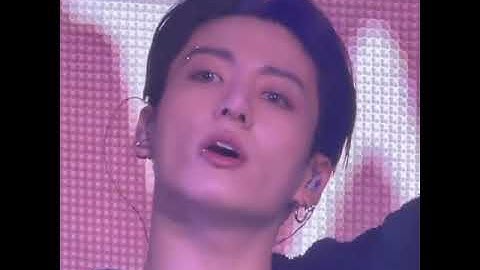 jungkook took off his in ear so he could hear armys voice 😢 #jk