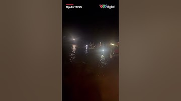 Giải cứu 127 người trong trận ngập lụt ở phường Bến Cát, Thành phố Hồ Chí Minh | VTV