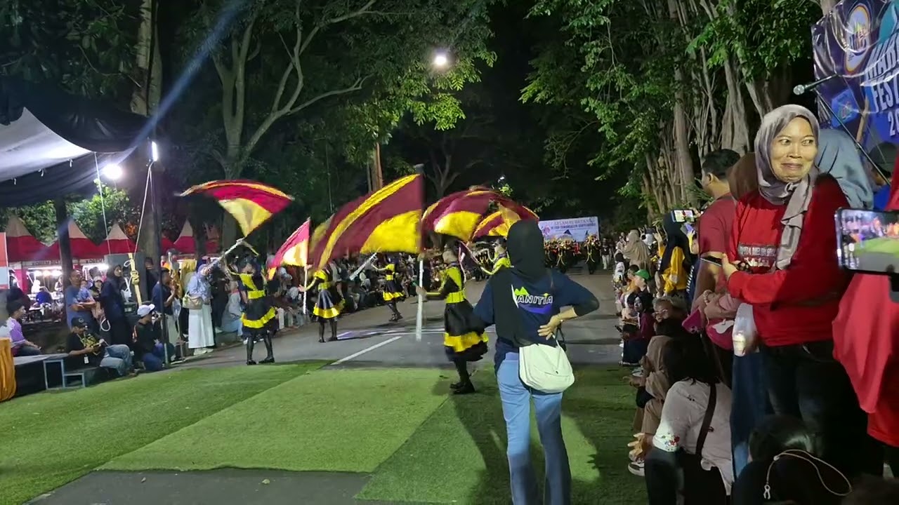 IMF-2 II GATABASA I SMPN 1 Bondowoso II Night Street Parade SMP Brass