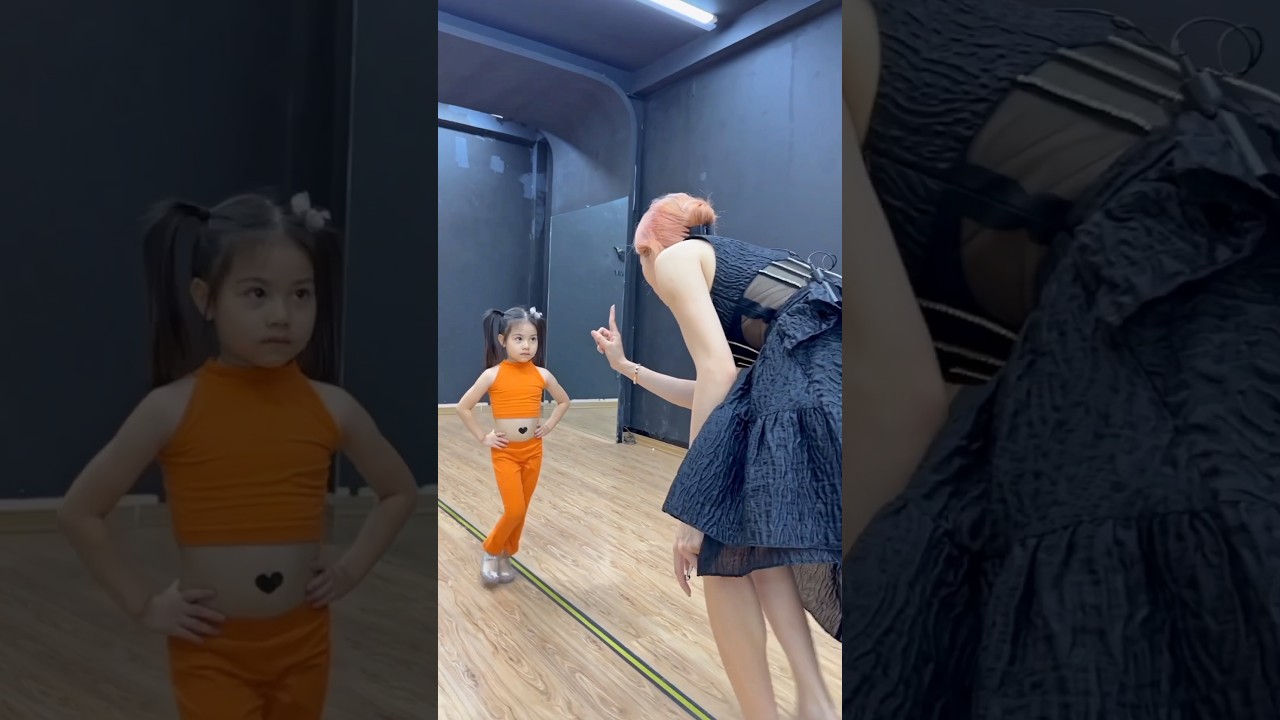 Mẫu nhí 5 tuổi càn quét sàn diễn tại Nova Fashion Show