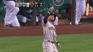 HOU@SEA: Altuve singles in the Astros