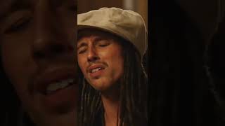 JP Cooper sings Let it be Resimi