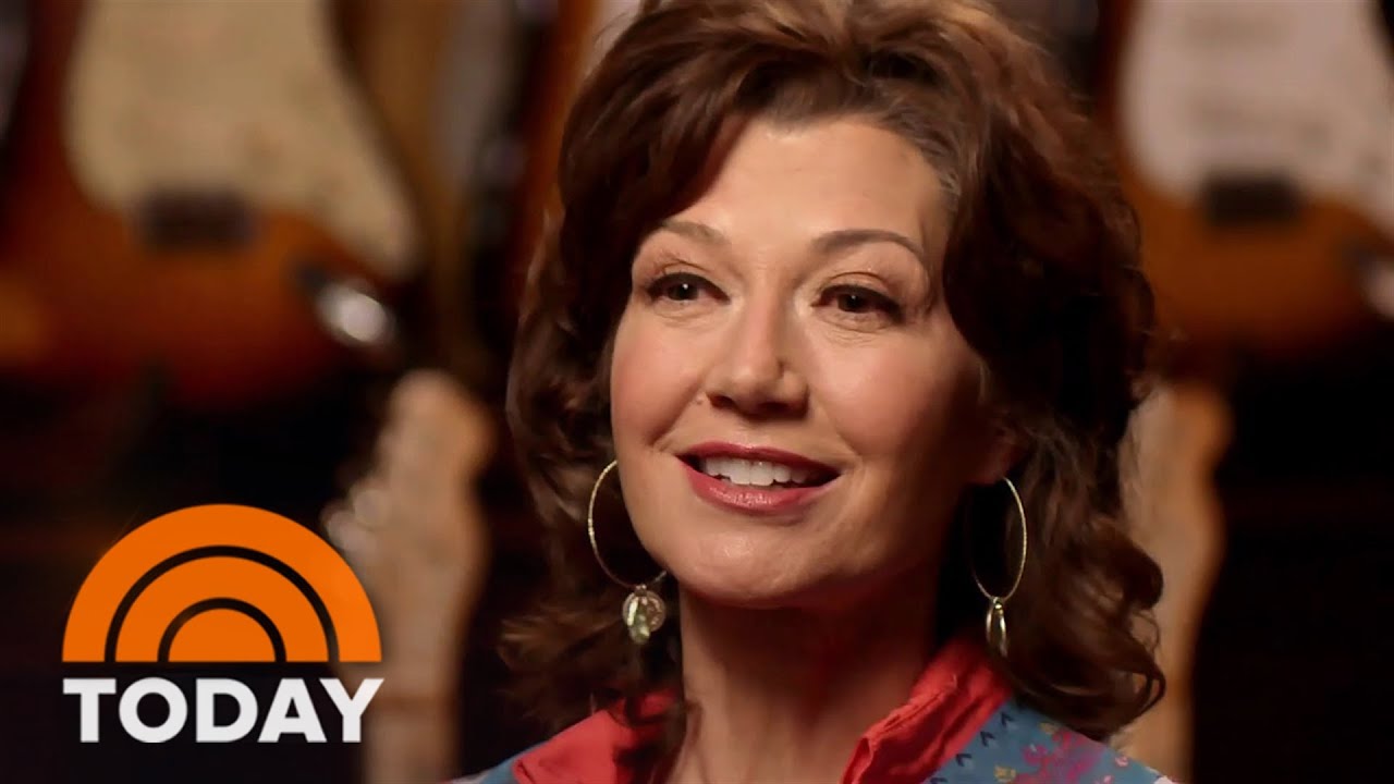 Amy Grant says she 'forgot lyrics' to her own songs after bike