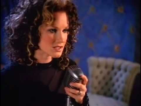 Regardez Plumb "Sink And Swim" (Official) sur YouTube Regardez Plumb "Sink And Swim" (Official) sur YouTube