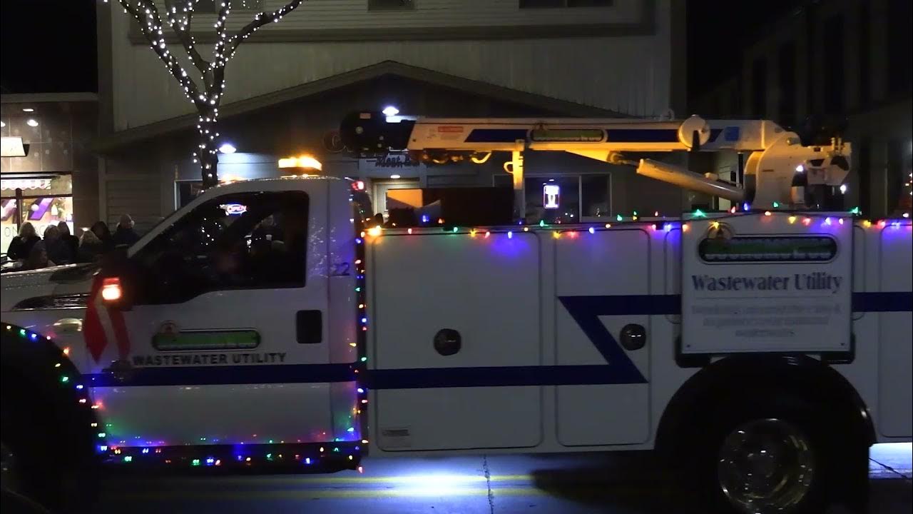 2021 Oconomowoc Christmas Parade YouTube